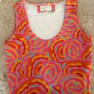 Chic Swirl Pattern Tank Top in Pink and Orange